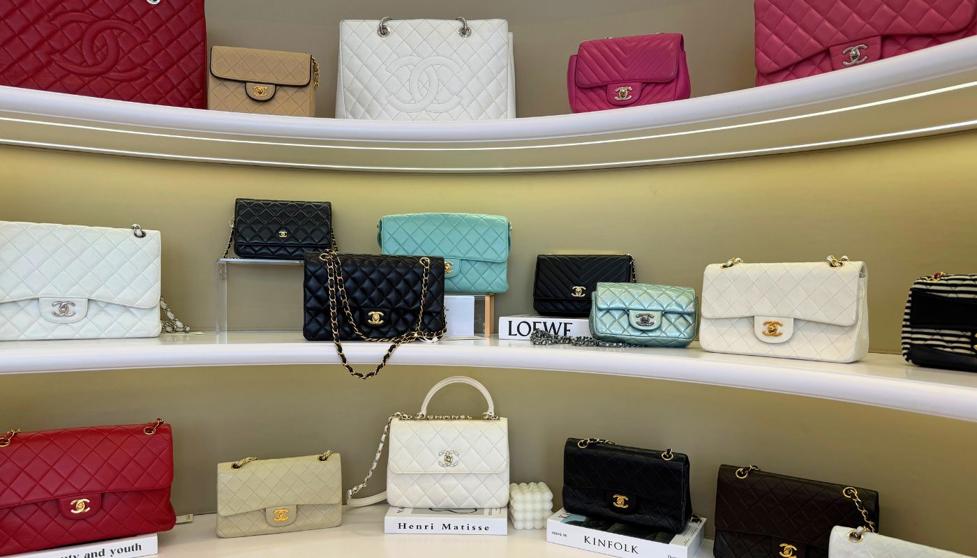 Chanel Auswahl im Miloura Second Hand Store München