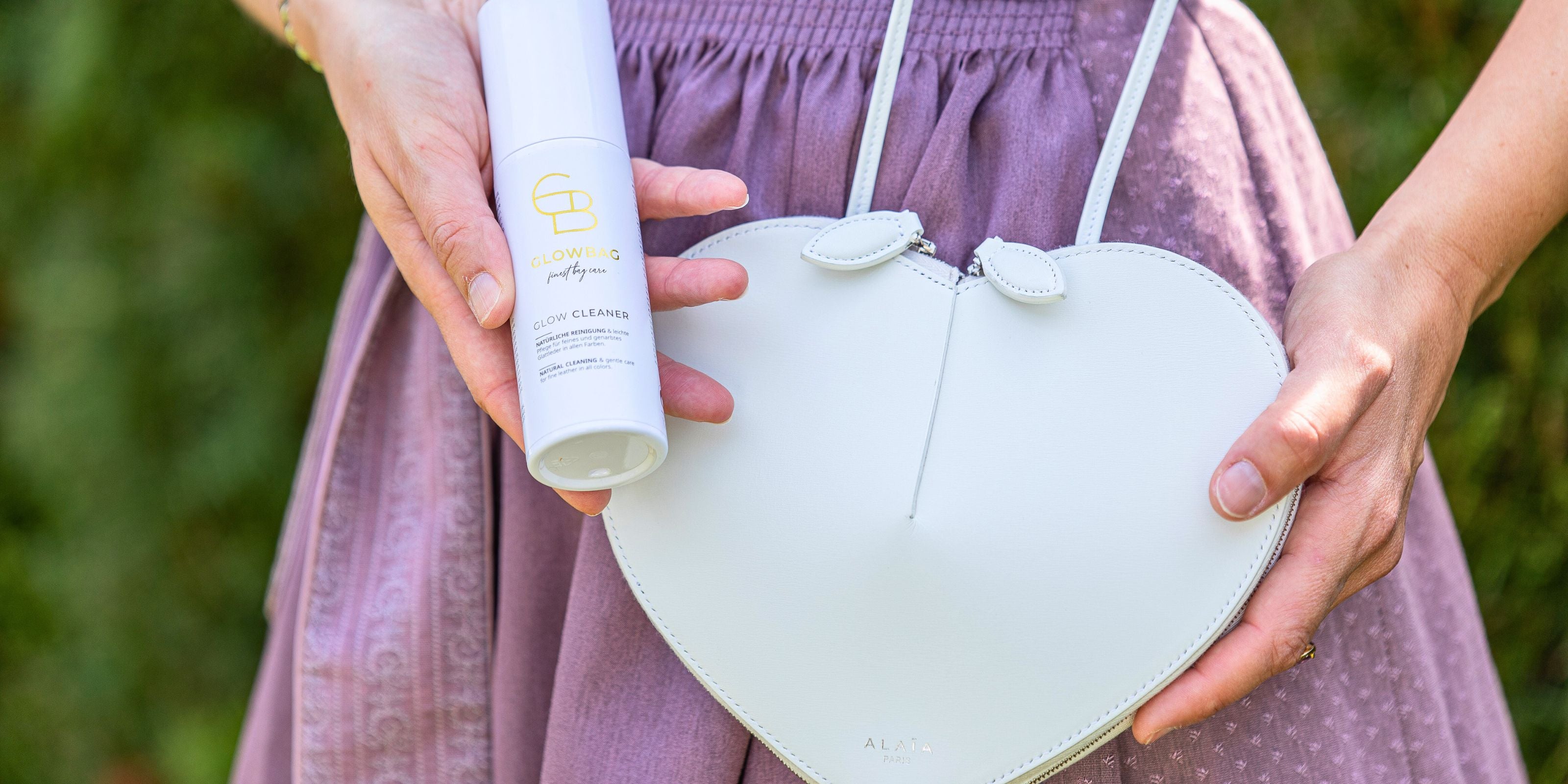 Handtasche in Herzform und Glowbag Flasche